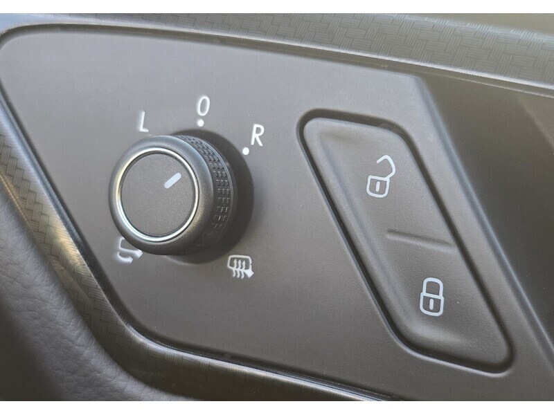 Used Volkswagen Golf 2017 for sale - 77042376: Photo 20