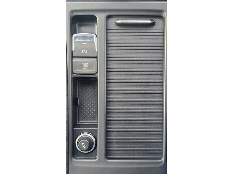 Used Volkswagen Golf 2017 for sale - 77042376: Photo 21