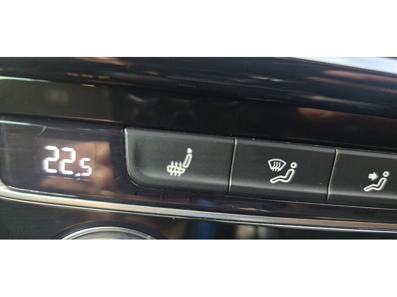 Used Volkswagen Golf 2017 for sale - 77042376: Photo 23