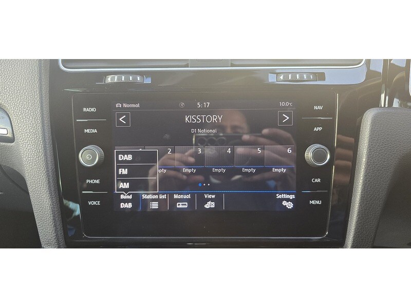 Used Volkswagen Golf 2017 for sale - 77042376: Photo 25