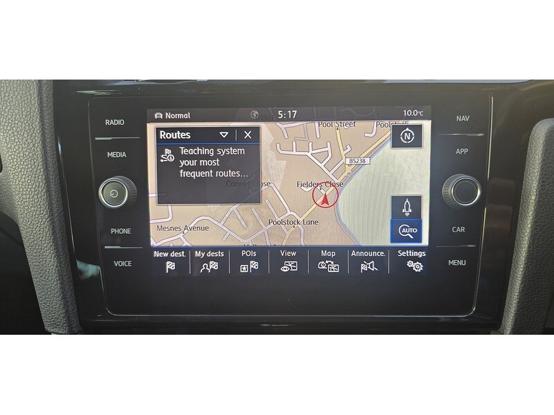 Used Volkswagen Golf 2017 for sale - 77042376: Photo 26