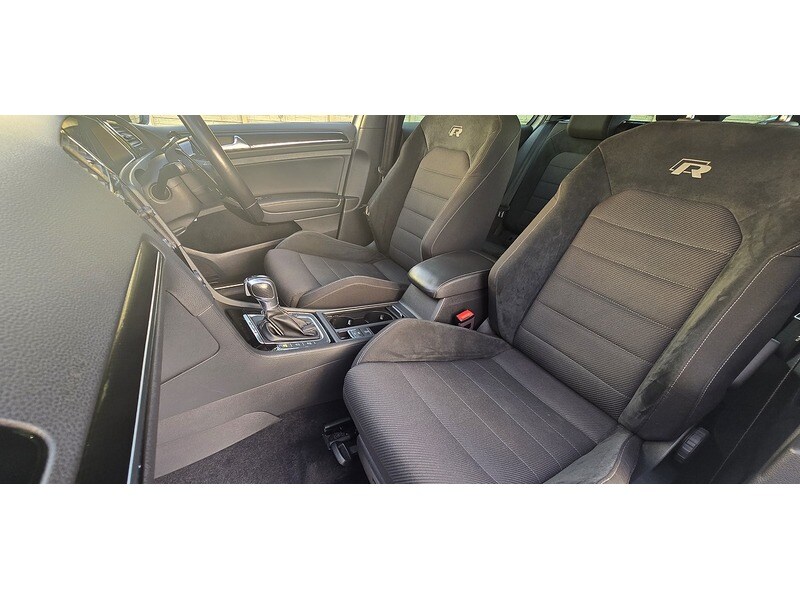 Used Volkswagen Golf 2017 for sale - 77042376: Photo 34