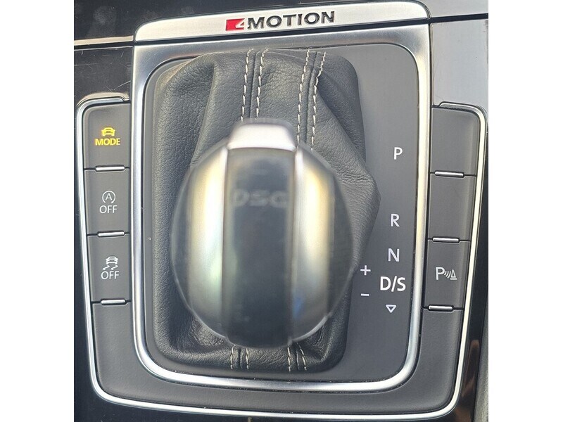 Used Volkswagen Golf 2017 for sale - 77042376: Photo 40