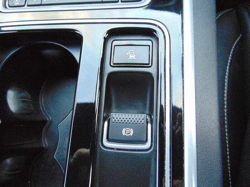 Used Jaguar XF 2017 for sale - 77632244: Photo 21