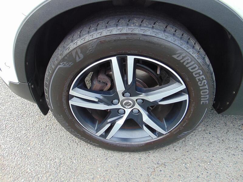 Used Volvo XC40 for sale - 77447113: Photo 11