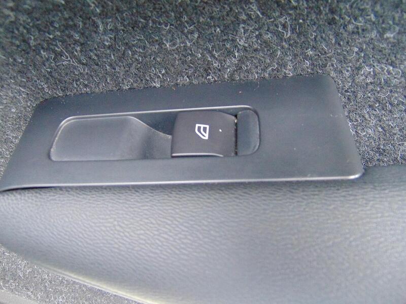 Used Volvo XC40 for sale - 77447113: Photo 22