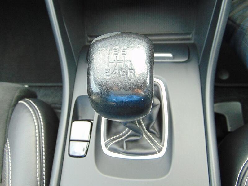 Used Volvo XC40 for sale - 77447113: Photo 35