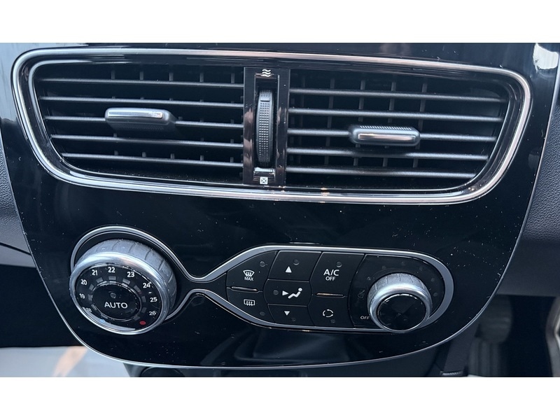 Used Renault Clio 2017 for sale - 77240172: Photo 30