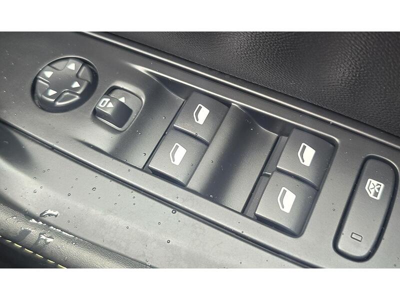 Used Peugeot 208 2022 for sale - 77042367: Photo 12