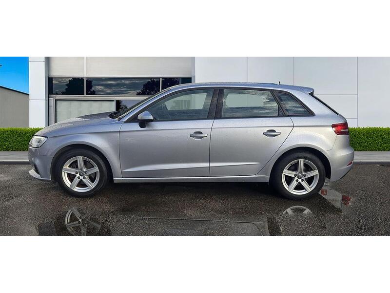 Used Audi A3 2017 for sale - 77042368: Photo 5