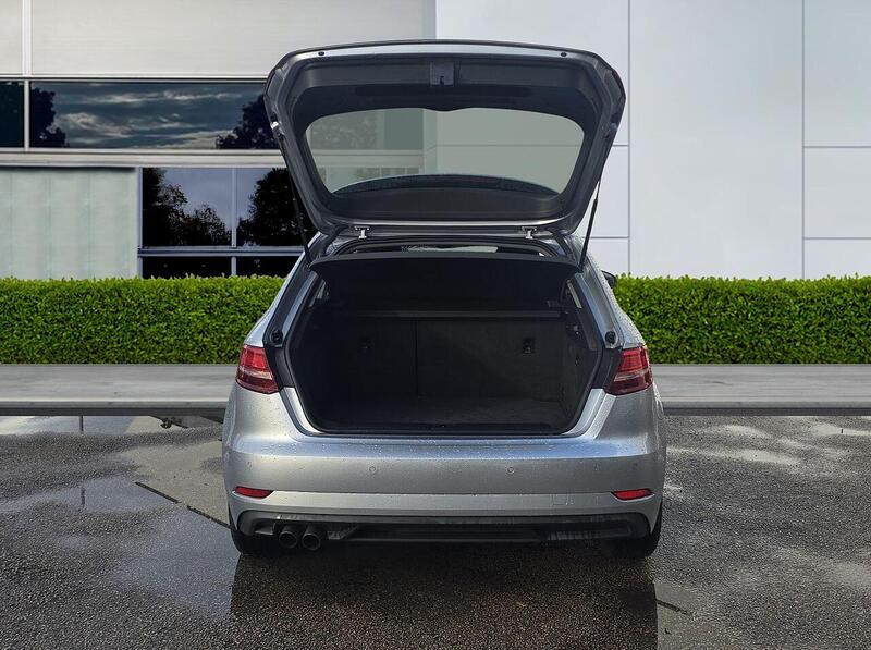 Used Audi A3 2017 for sale - 77042368: Photo 7