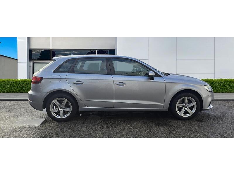 Used Audi A3 2017 for sale - 77042368: Photo 9