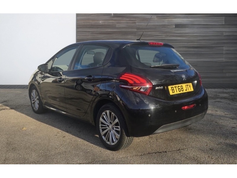 Used Peugeot 208 for sale - 77046232: Photo 3