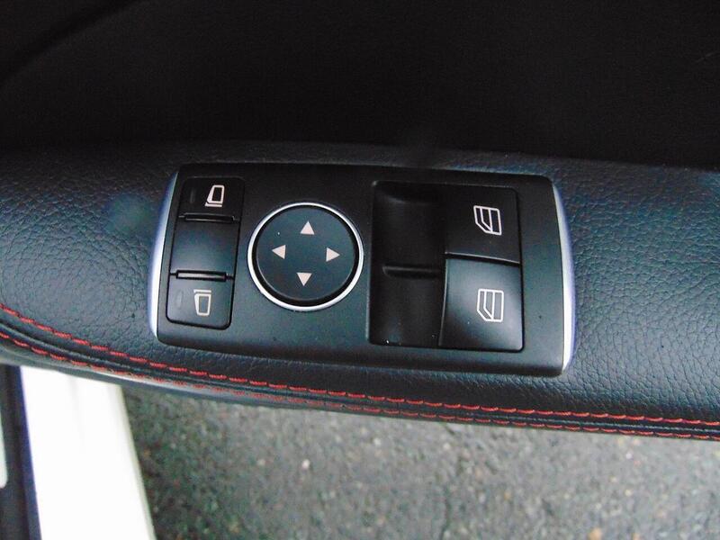 Used Mercedes-Benz SLC 2017 for sale - 77196454: Photo 17