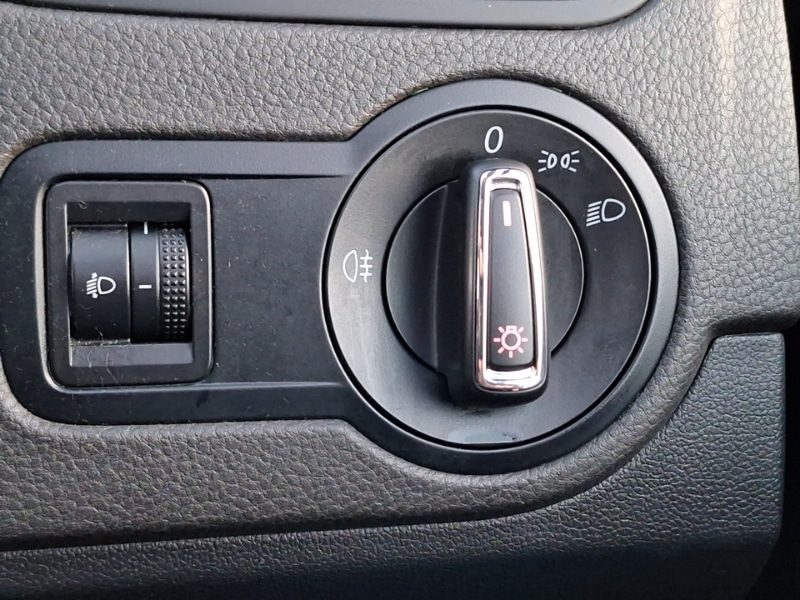 Used Volkswagen Polo 2014 for sale - 76856667: Photo 19