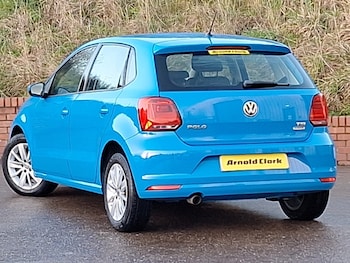 Used Volkswagen Polo 2014 for sale - 76856667: Photo