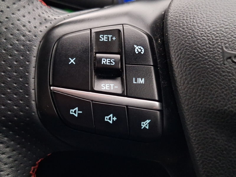 Used Ford Kuga 2021 for sale - 77448661: Photo 16