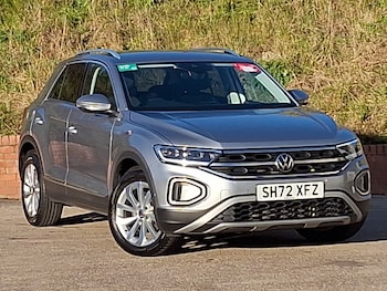 Used Volkswagen T-Roc 2023 for sale - 77491721: Photo