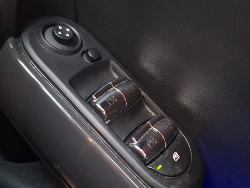 Used MINI Hatch 2017 for sale - 76795134: Photo 19