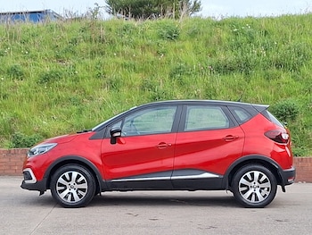 Used Renault Captur 2018 for sale - 78440127: Photo