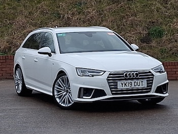 Used Audi A4 2019 for sale - 77682392: Photo