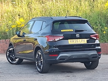 Used SEAT Arona 2026 for sale - 79376402: Photo