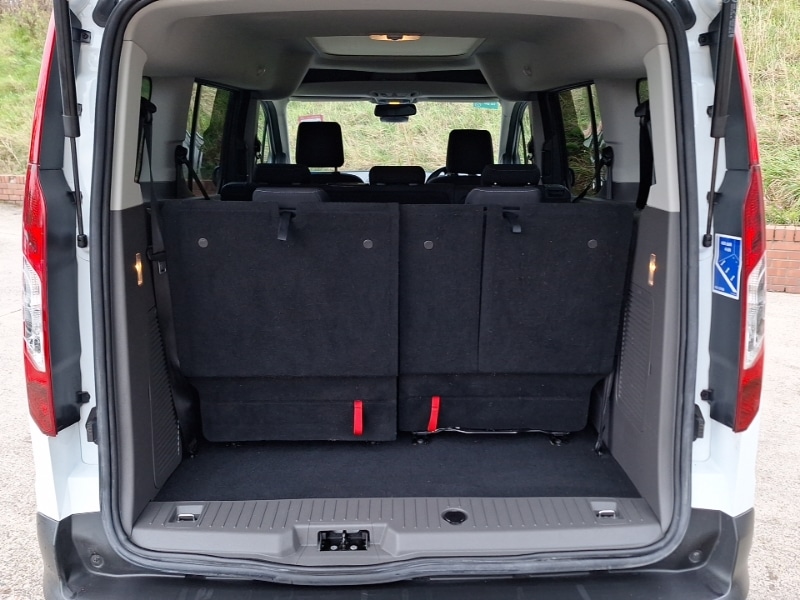 Used Ford Grand Tourneo Connect 2022 for sale - 76552709: Photo 8