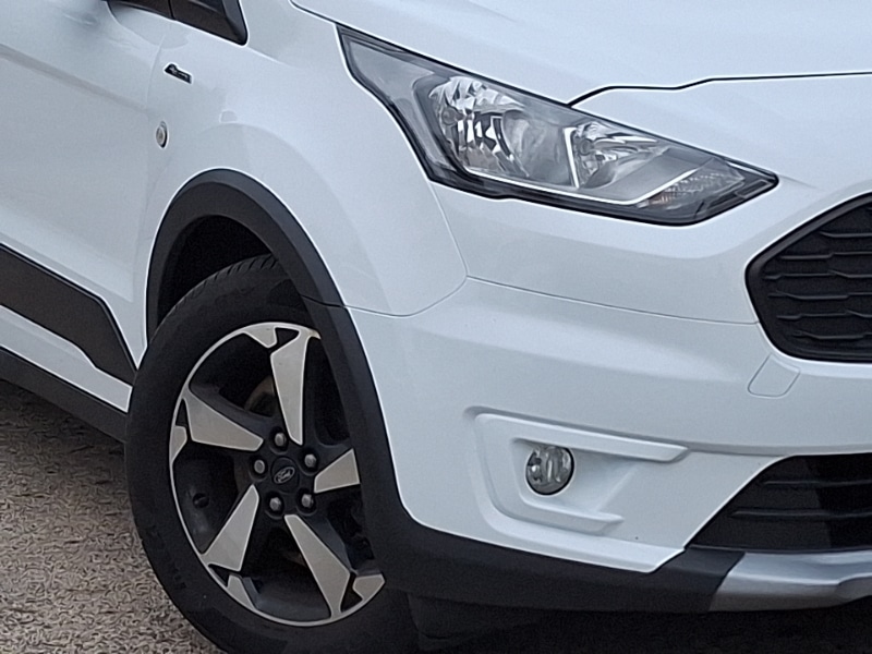 Used Ford Grand Tourneo Connect 2022 for sale - 76552709: Photo 9