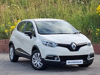 Used Renault Captur 2016 for sale - 79086857: Photo