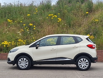 Used Renault Captur 2016 for sale - 79086857: Photo