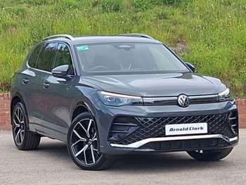 2024 - 2.0 TDI R-Line 5dr DSG