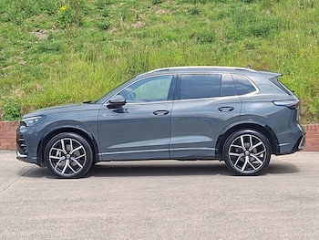 Used Volkswagen Tiguan 2024 for sale - 74995777: Photo