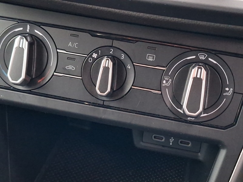 Used Volkswagen Polo 2023 for sale - 78147011: Photo 11