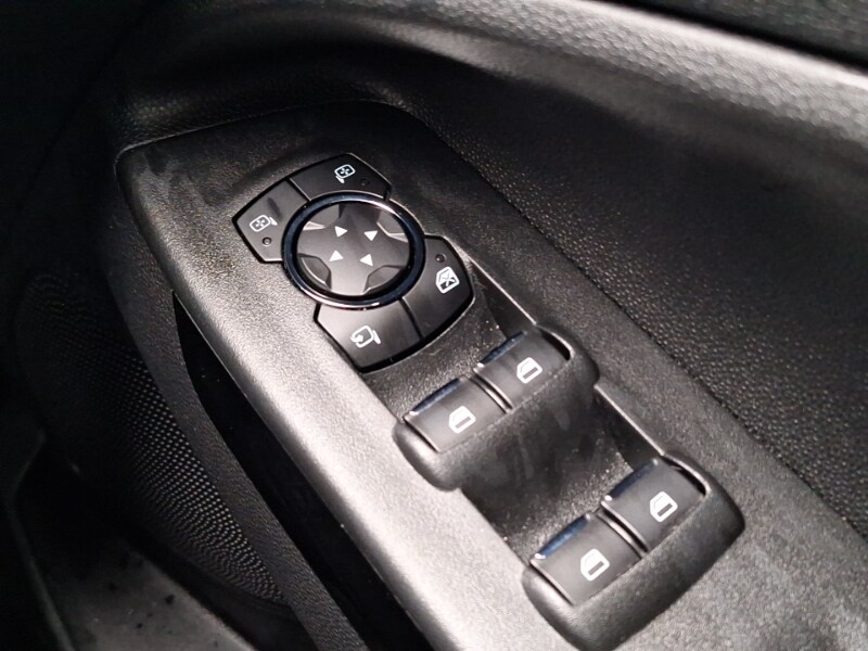 Used Ford Ecosport 2019 for sale - 77988012: Photo 19