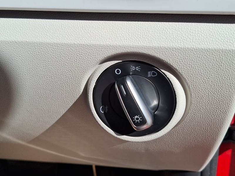 Used Volkswagen up! 2016 for sale - 76125501: Photo 15