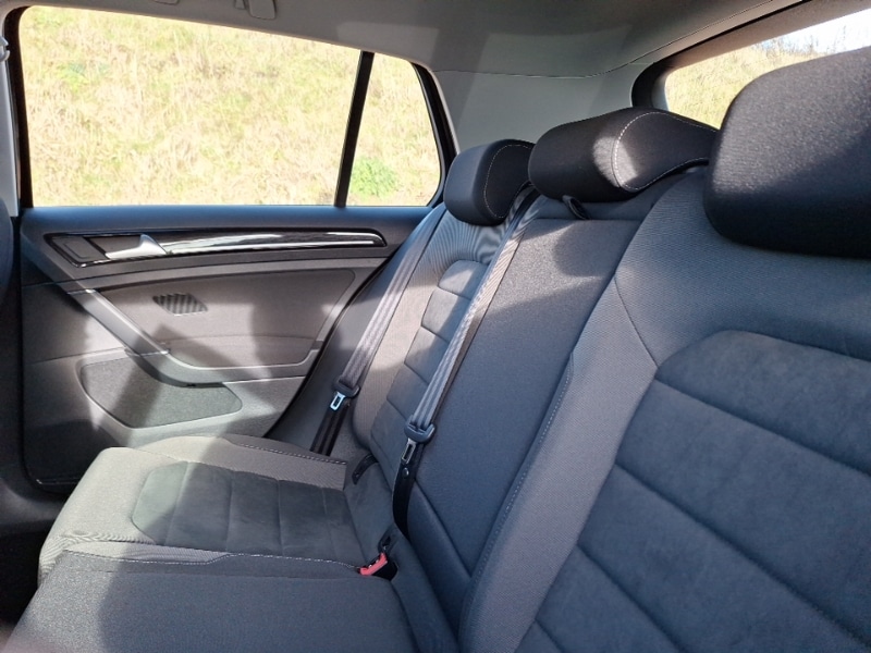 Used Volkswagen Golf 2018 for sale - 77623176: Photo 6