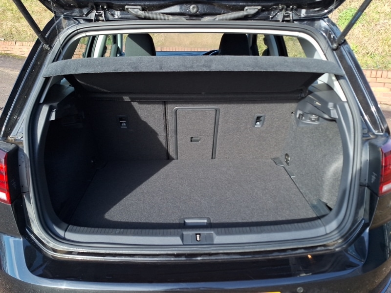 Used Volkswagen Golf 2018 for sale - 77623176: Photo 8