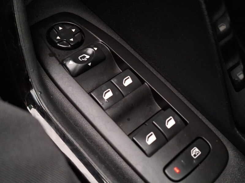 Used Peugeot 2008 2019 for sale - 76543520: Photo 19