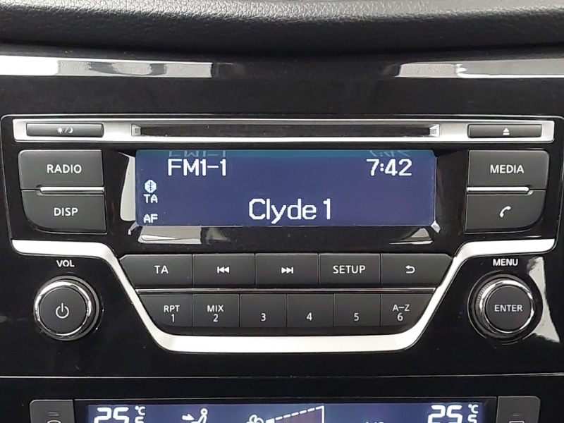 Used Nissan Qashqai 2017 for sale - 76343316: Photo 10