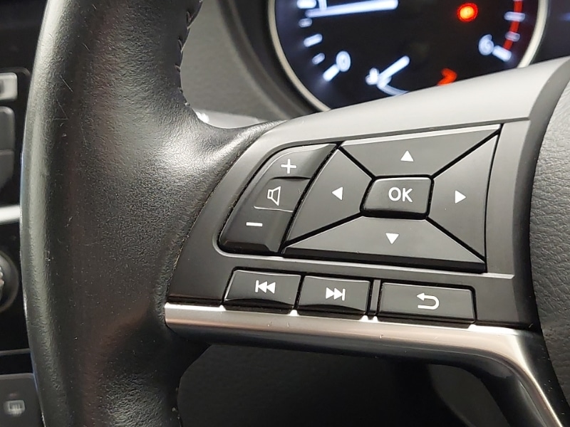 Used Nissan Qashqai 2017 for sale - 76343316: Photo 18