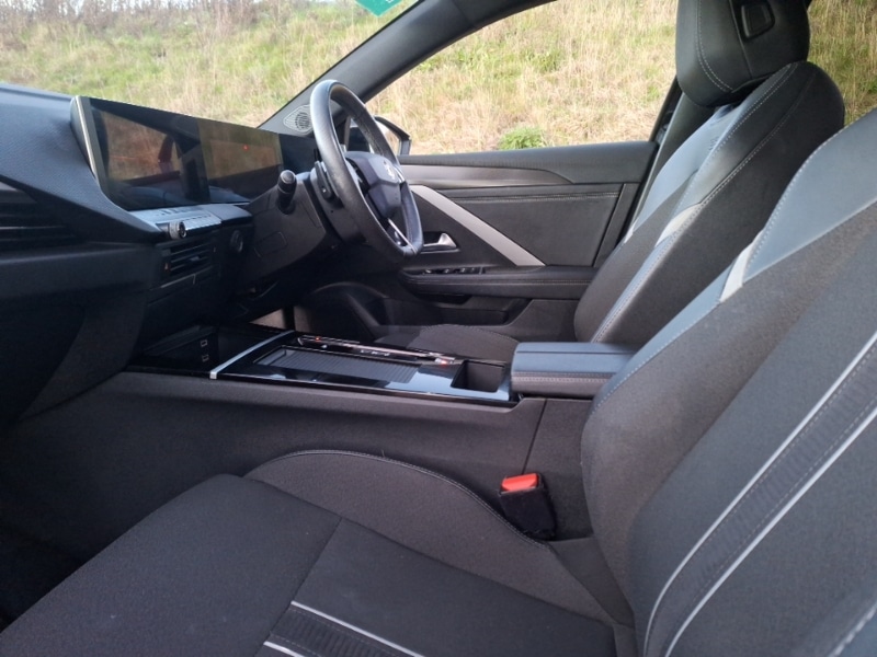 Used Vauxhall Astra 2023 for sale - 76925221: Photo 5