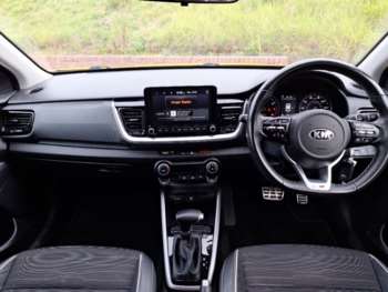 Used Kia Stonic 2021 for sale - 74951897: Photo