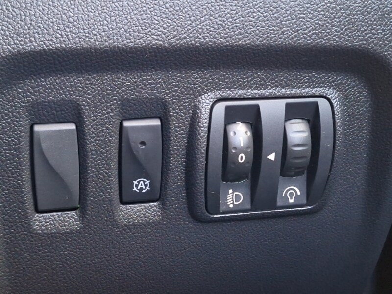 Used Renault Captur 2018 for sale - 76763623: Photo 18