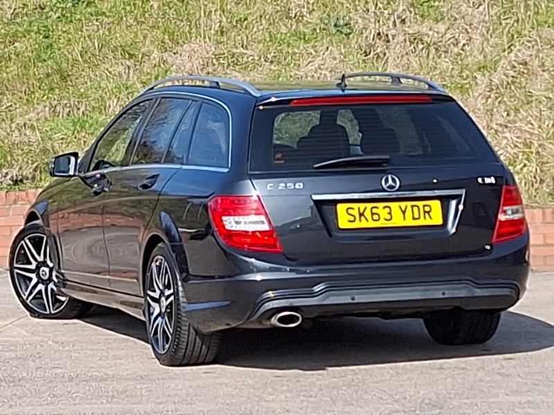 Used Mercedes-Benz C Class 2013 for sale - 77964343: Photo 3