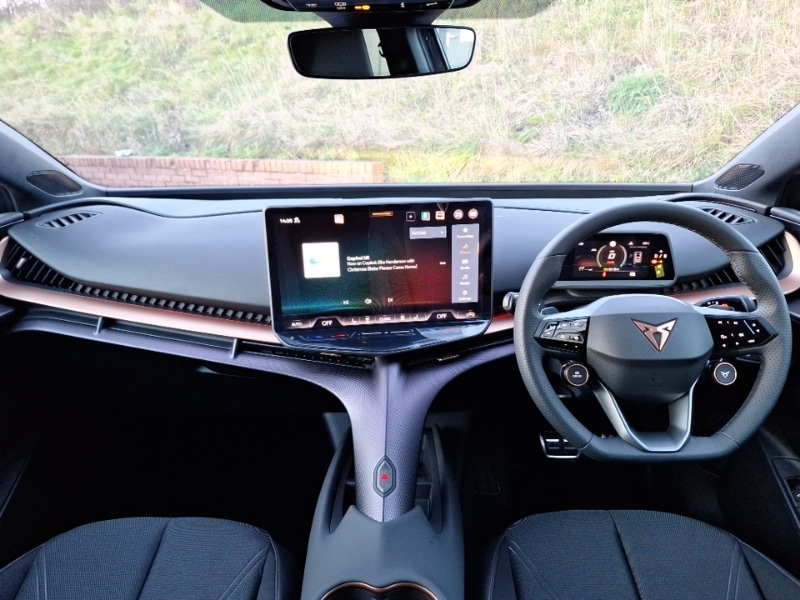 Used Cupra Tavascan 2025 for sale - 76860683: Photo 2