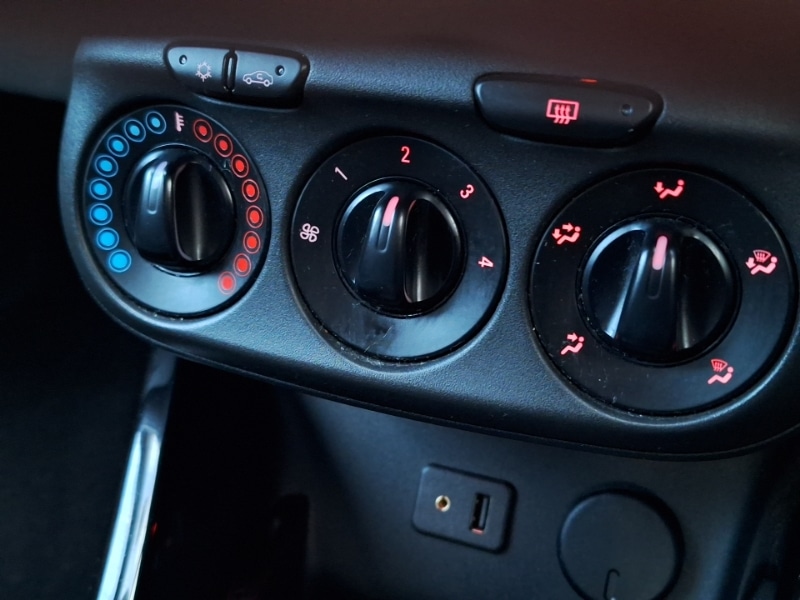 Used Vauxhall Corsa 2015 for sale - 78147015: Photo 11