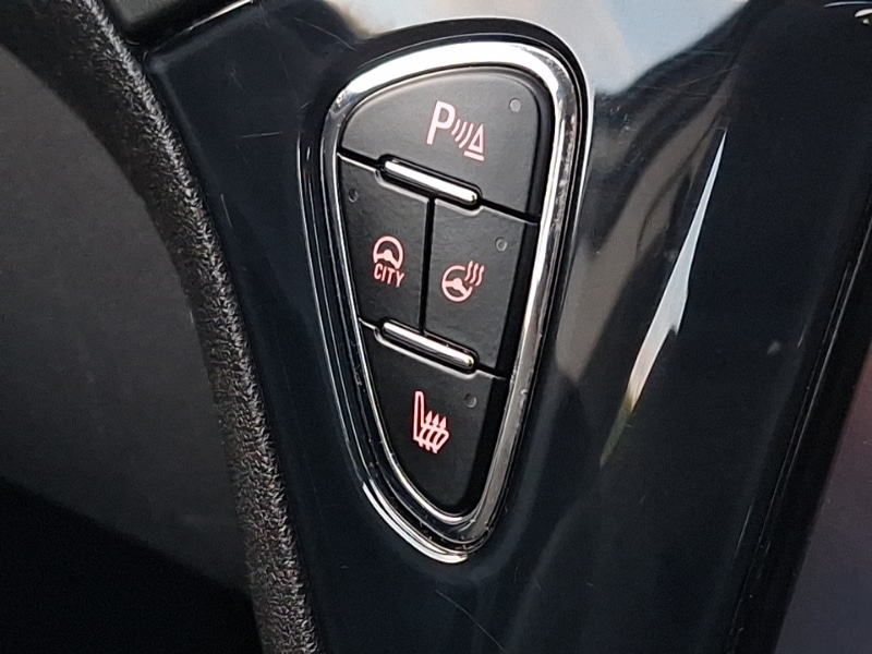 Used Vauxhall Corsa 2015 for sale - 78147015: Photo 13