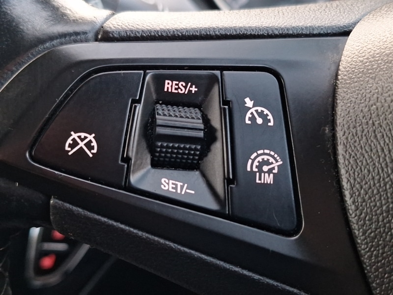 Used Vauxhall Corsa 2015 for sale - 78147015: Photo 16