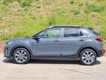 Used Kia Stonic 2022 for sale - 74782091: Photo