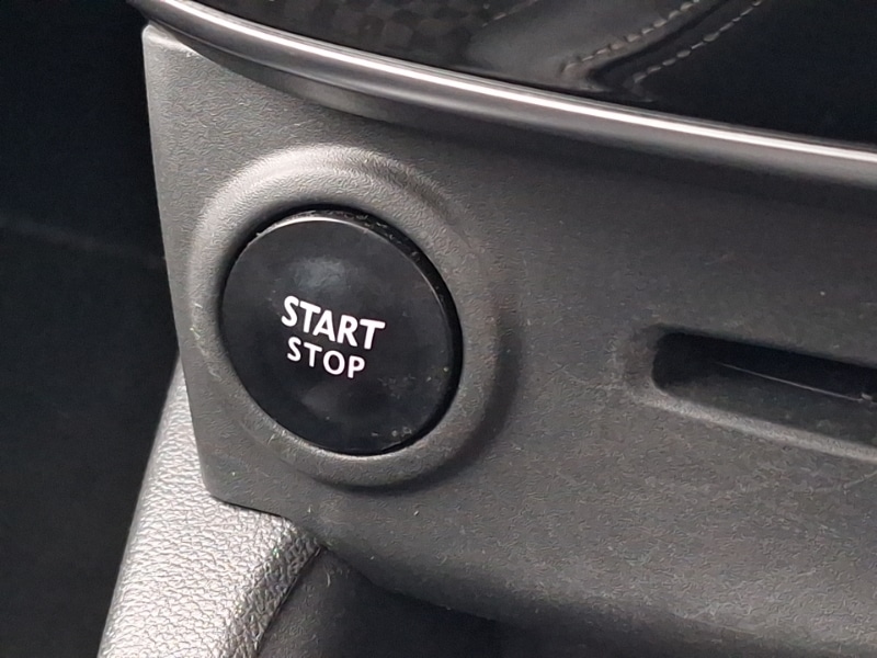 Used Renault Clio 2017 for sale - 76427300: Photo 13